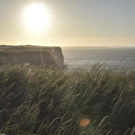 Waves And Wolds Villa Sewerby Bagian luar foto